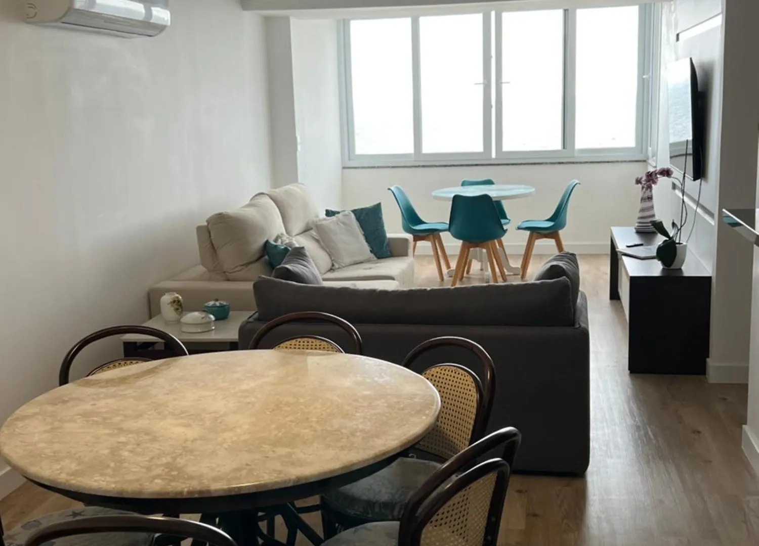 Apartamento Frente Mar, Na Praia Central Balneário Camboriú